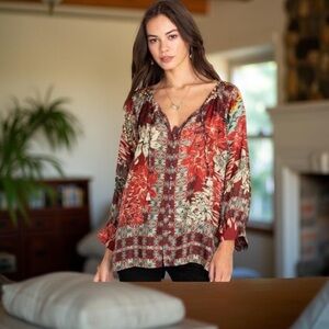 Johnny Was GENUINE IKAT Blouse,tunic 100% silk,rich red rare,beautifu print 😍